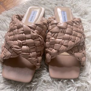 Steve Madden Marina Flat Sandal Nude